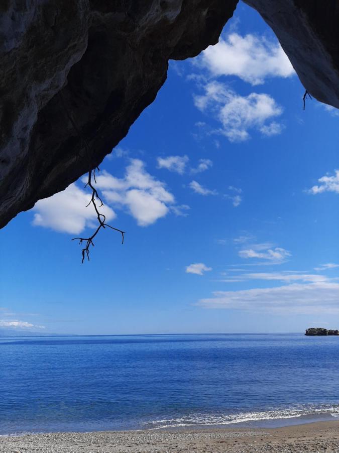 Taormina Private Apartment By Fragranza Di Sicilia ภายนอก รูปภาพ