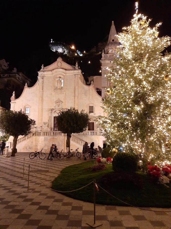 Taormina Private Apartment By Fragranza Di Sicilia ภายนอก รูปภาพ