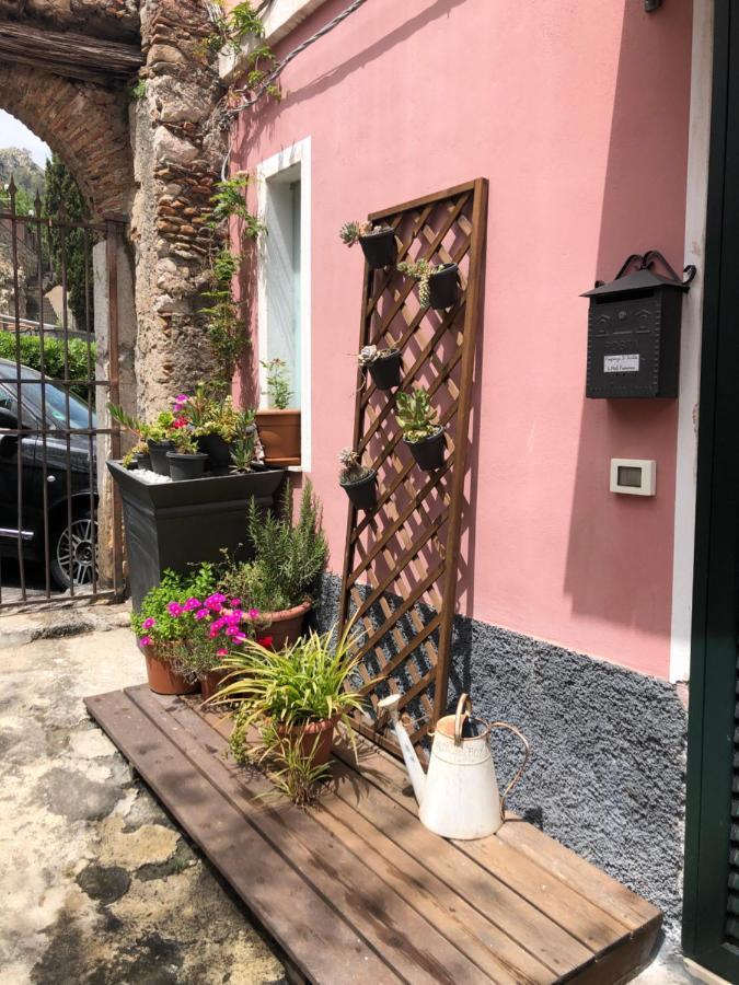 Taormina Private Apartment By Fragranza Di Sicilia ภายนอก รูปภาพ